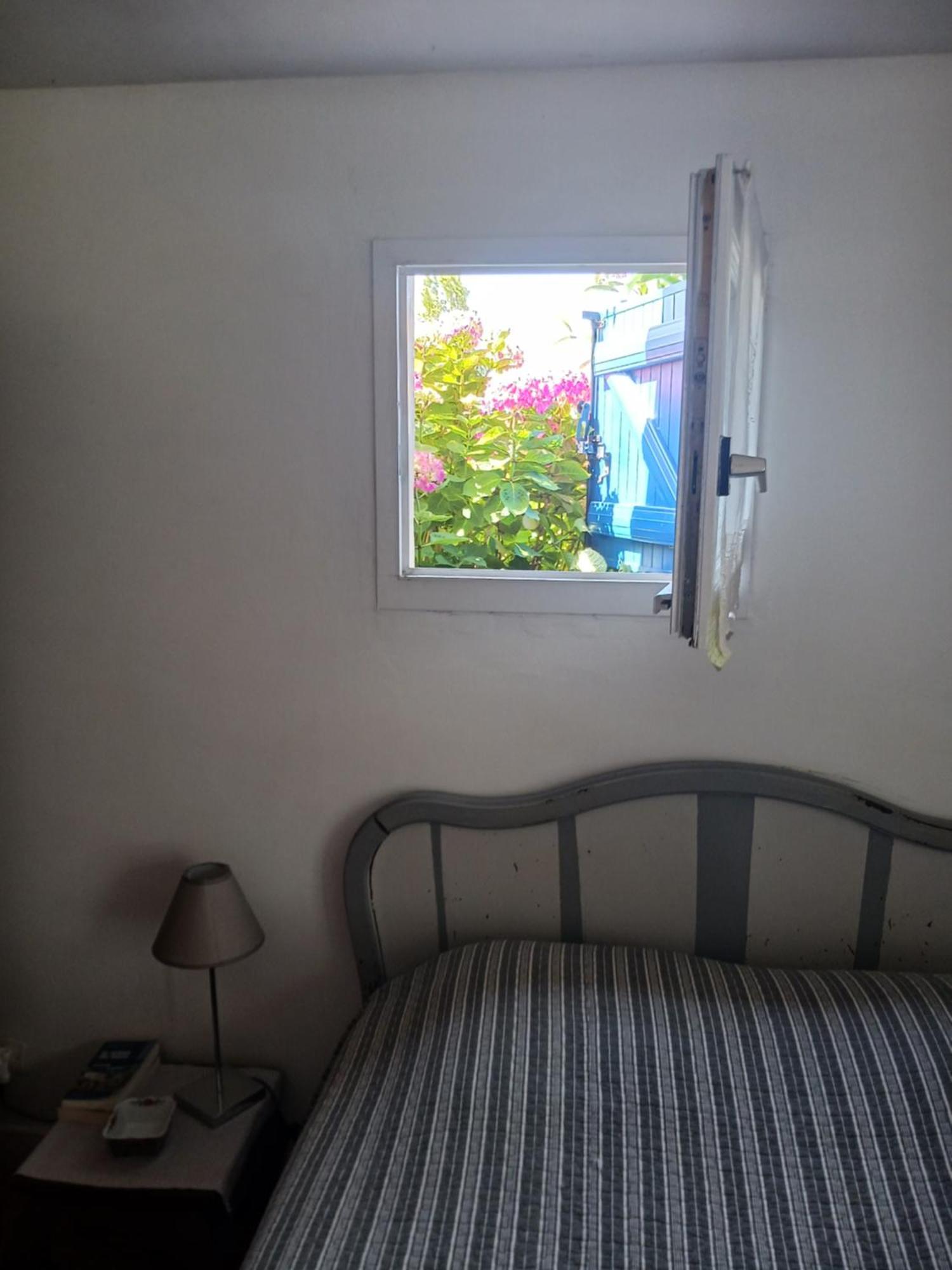 Ty Glaz Bed & Breakfast Kerbors Екстериор снимка